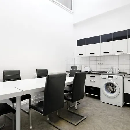 Big 6rooms Aprt Kurfuerstendamm *
