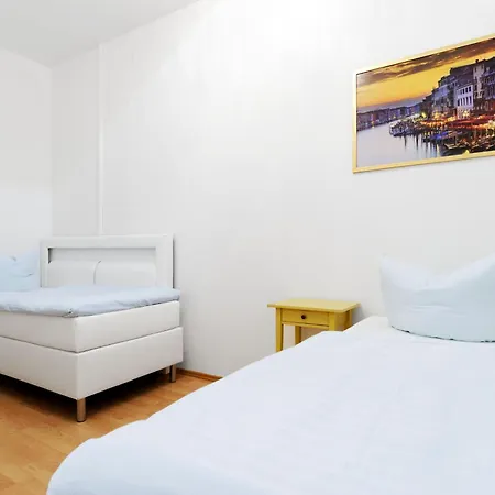 아파트 Big 6rooms Aprt Kurfuerstendamm 베를린
