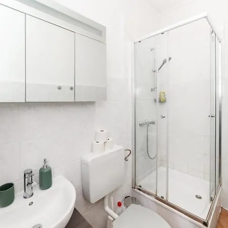 Big 6rooms Aprt Kurfuerstendamm ברלין