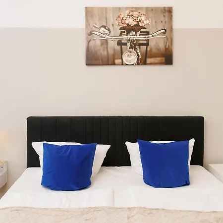 Big 6rooms Aprt Kurfuerstendamm Apartment *