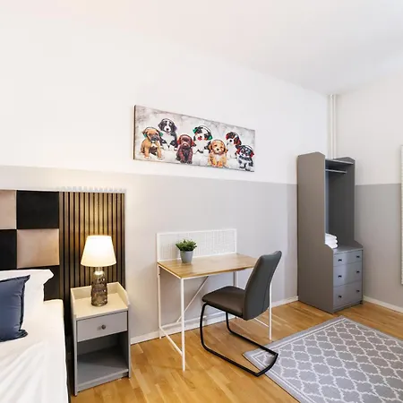 아파트 Big 6rooms Aprt Kurfuerstendamm *