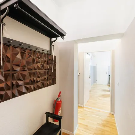 Big 6rooms Aprt Kurfuerstendamm * ברלין