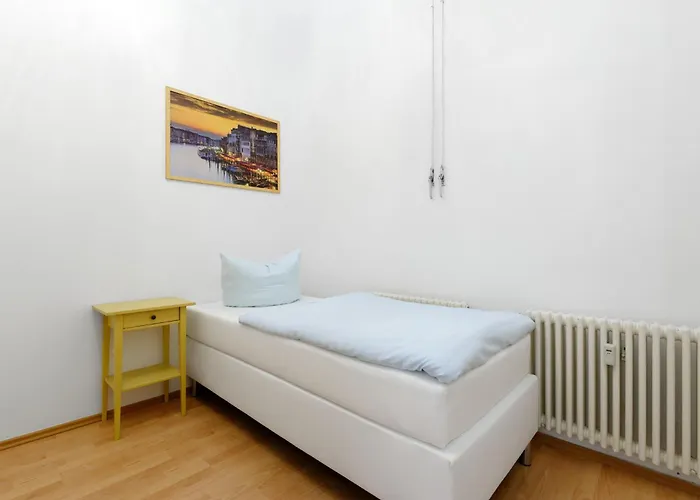 Big 6rooms Aprt Kurfuerstendamm *