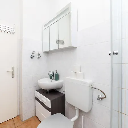 Appartamento Big 6rooms Aprt Kurfuerstendamm Berlino