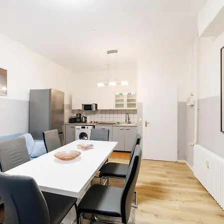 Big 6rooms Aprt Kurfuerstendamm Appartamento
