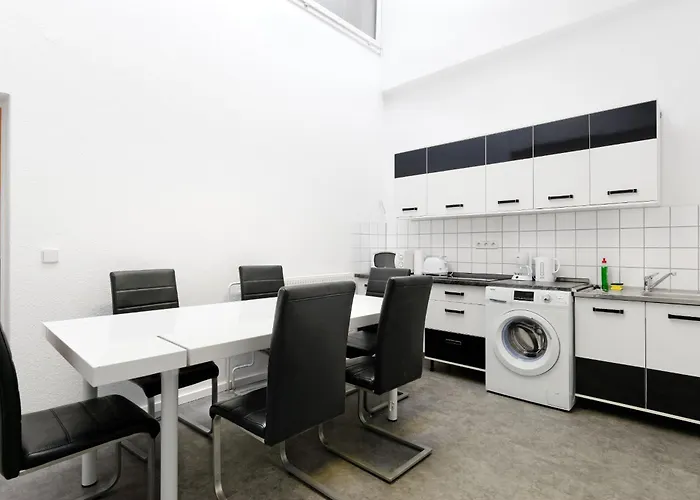 Big 6rooms Aprt Kurfuerstendamm *