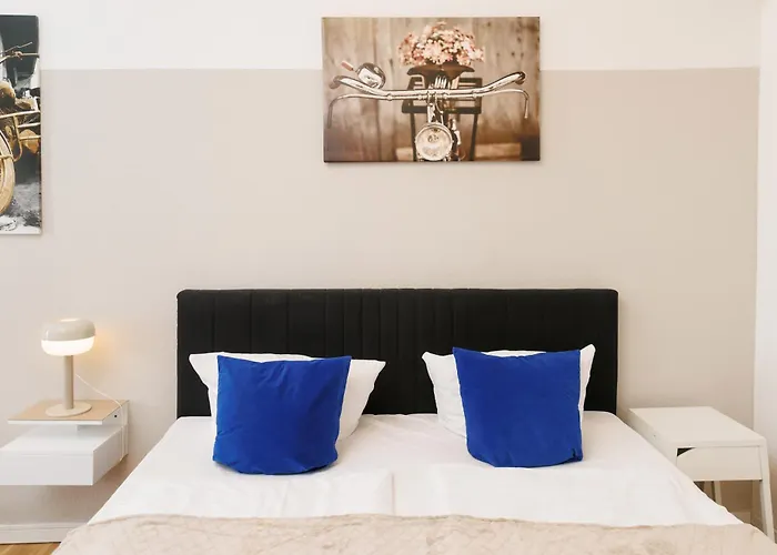 Big 6rooms Aprt Kurfuerstendamm شقة *